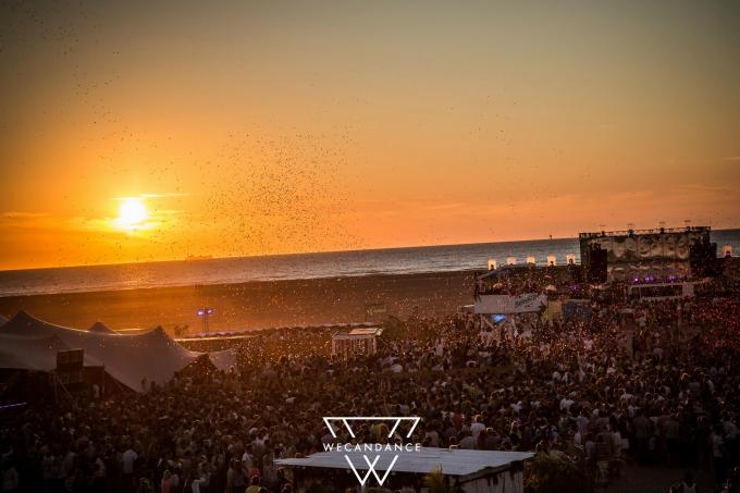 Un festival à la plage