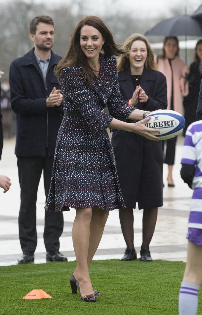 Kate Middleton speelt rugby - Parijs, 18 maart 2017
