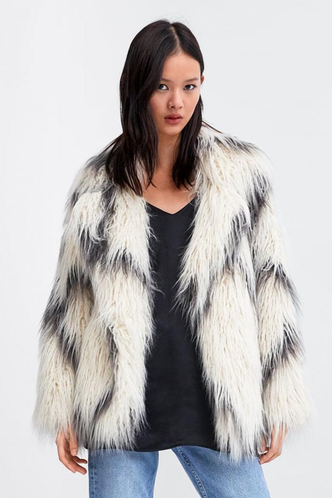 SHOPPING: 11 faux fur-jassen om je mee in te duffelen in dit koude weer