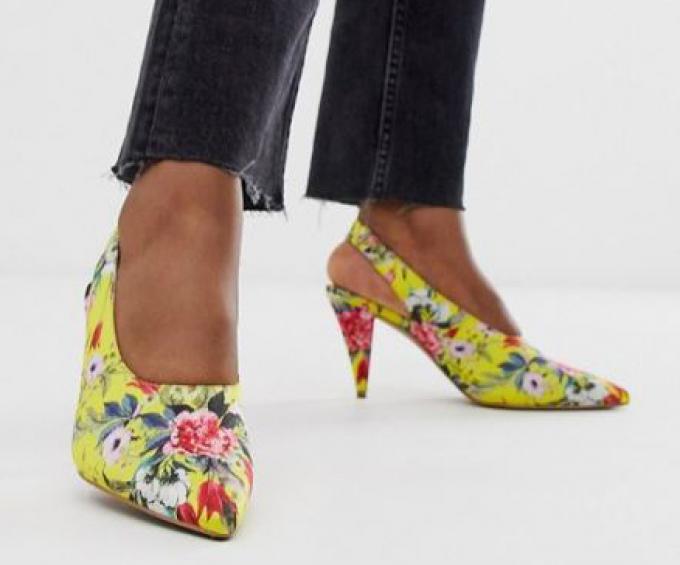 Flowered slingback in yellow