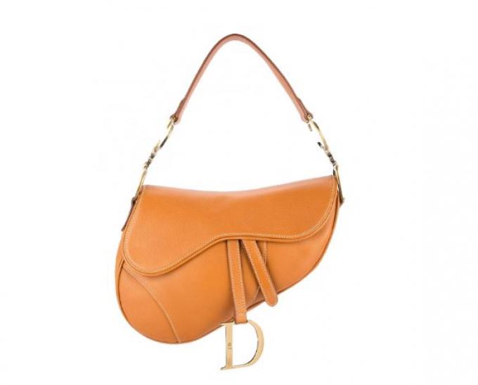 Dior, Saddle bag in camel-kleur (€2.600)