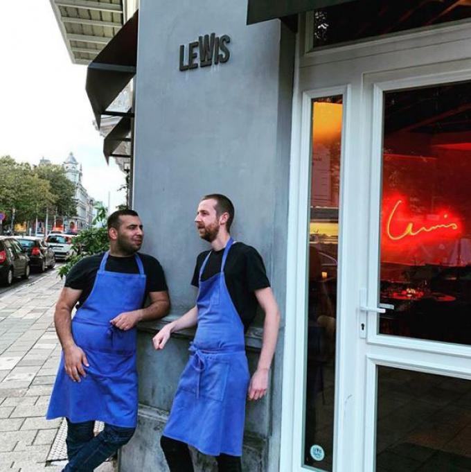 Lewis in Antwerpen: industriële keuken met 'schone kunst'