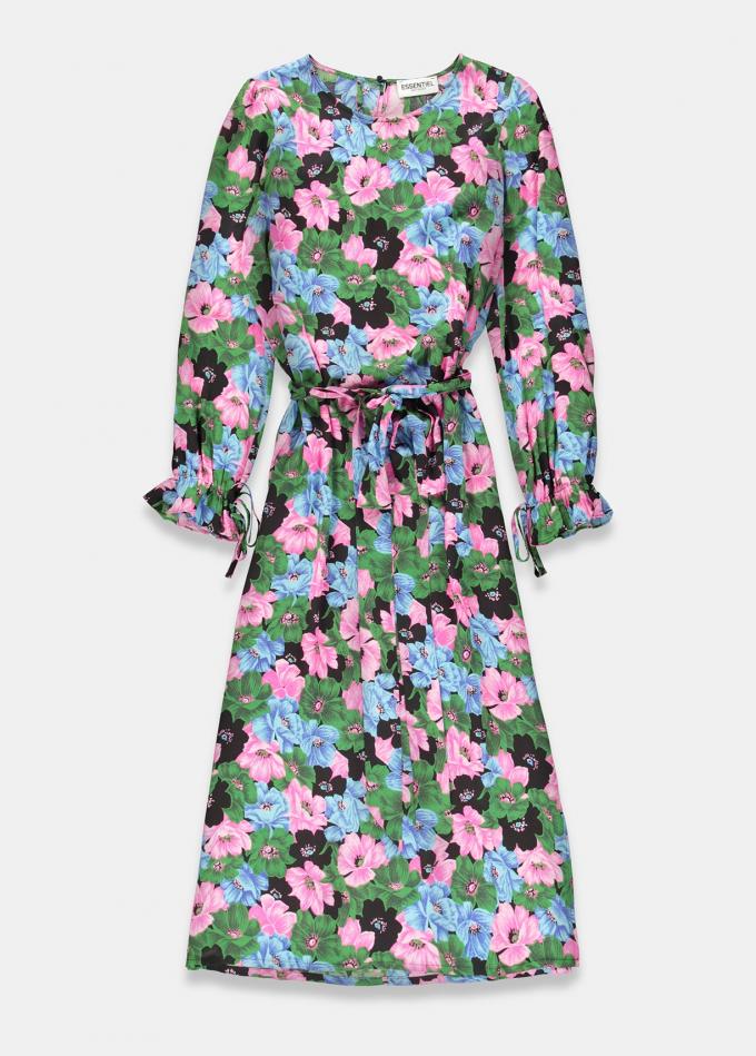 La robe aux fleurs printanières