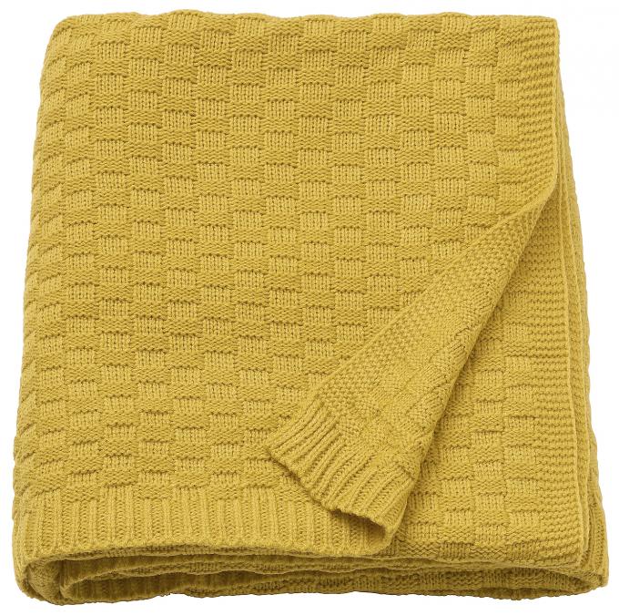 Un plaid jaune doré pour lézarder
