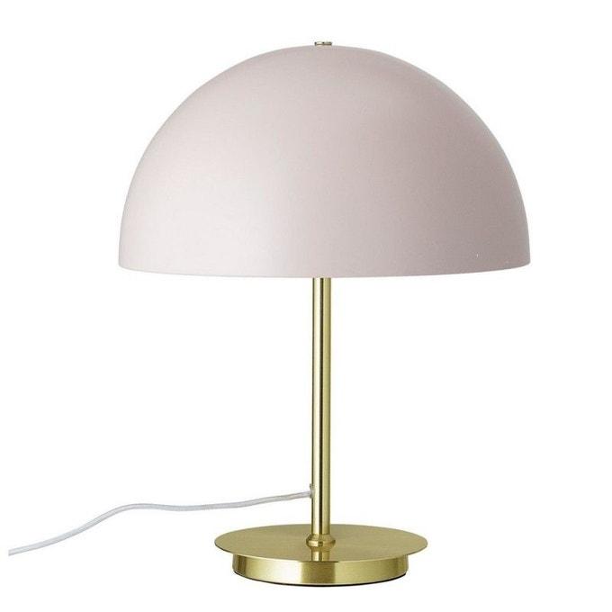 Une lampe de table
