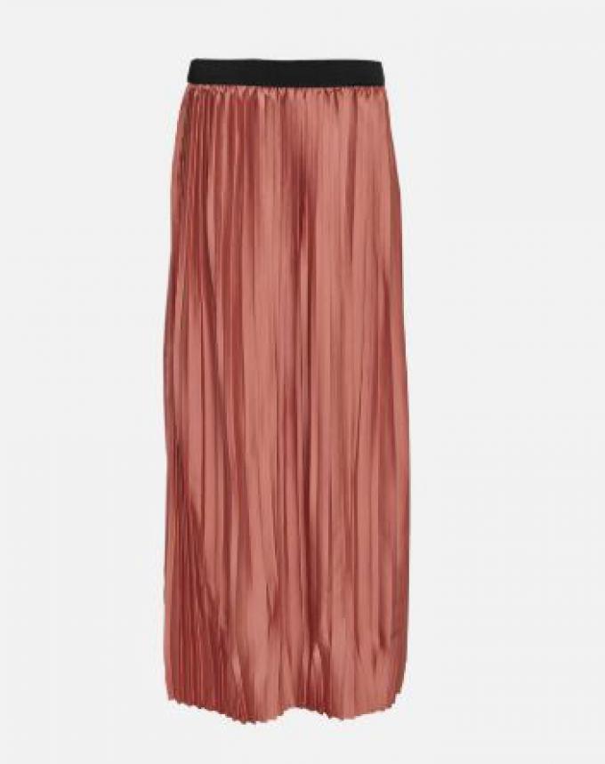 Maxi-rok in roestkleurig zijde met zwarte tailleband