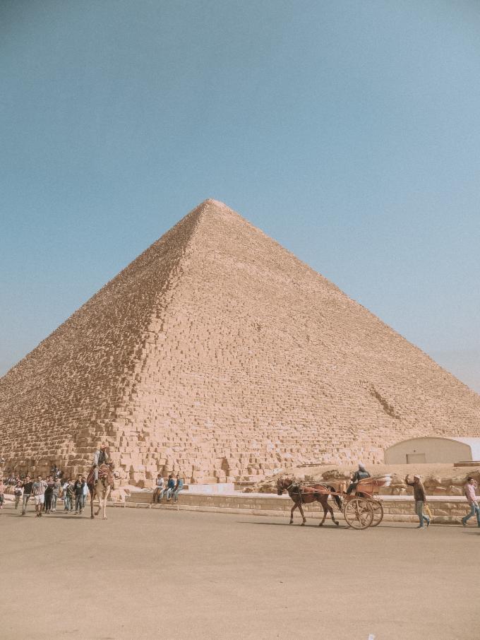 Les pyramides de Gizeh, Egypte