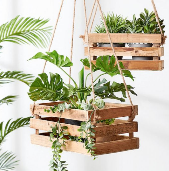 Houten plantenhanger