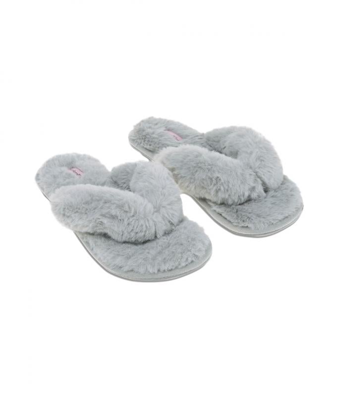 Fluffy slippers