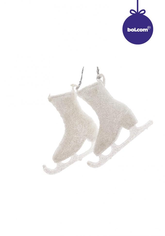 Winters wit: kerstboom decoratie schaatsen