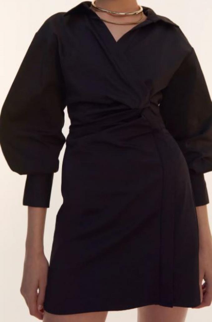 Iman - zwarte jurk met ballonmouw