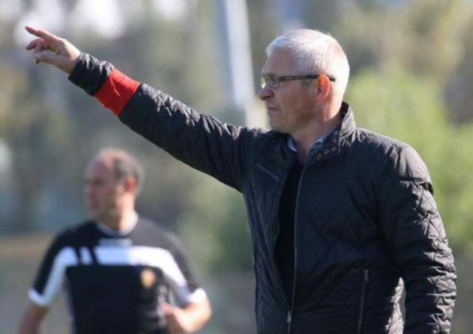 Franky Mestdagh blijft hoofdcoach bij Club Roeselare.© foto Bart