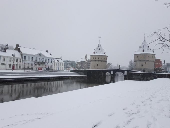 In Kortrijk lag er enkele weken geleden al een fijn sneeuwtapijt.© Belga