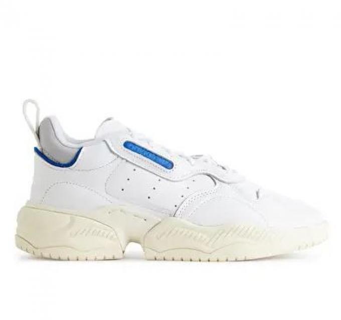 Sportieve sneakers met blauwe details