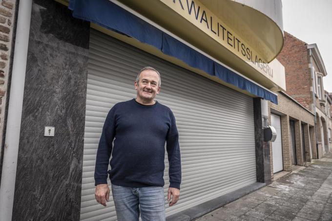 Dirk Martens was niet enkel in zijn winkel, maar ook daarbuiten bekend als slager-traiteur. (foto SB)© Stefaan Beel