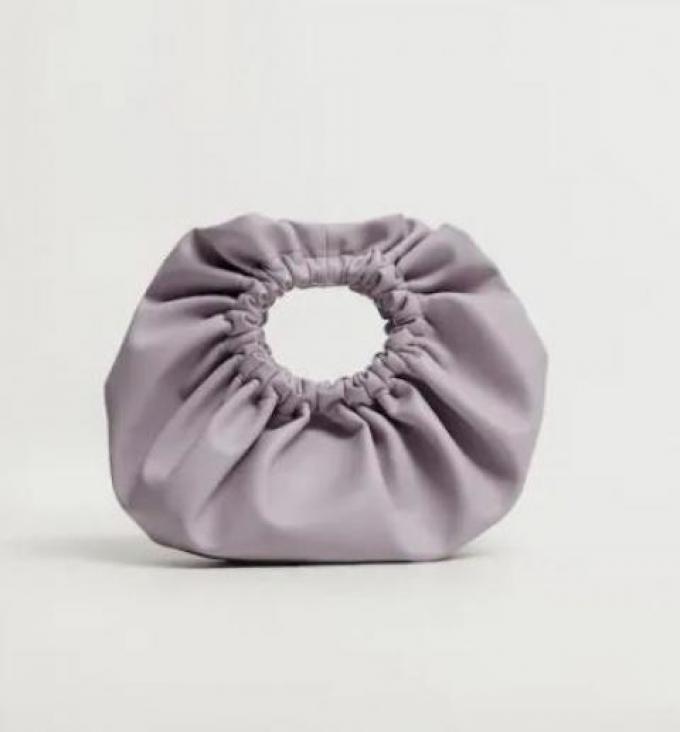Le sac à fronces lilas