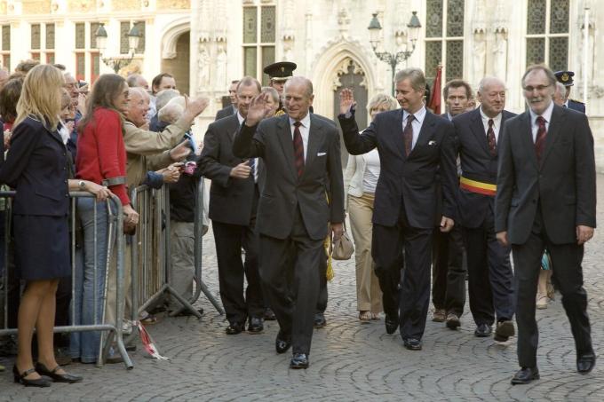 De aankomst van prins Philip en Koning Filip op de Burg in Brugge in 2006. (Foto Stad Brugge)