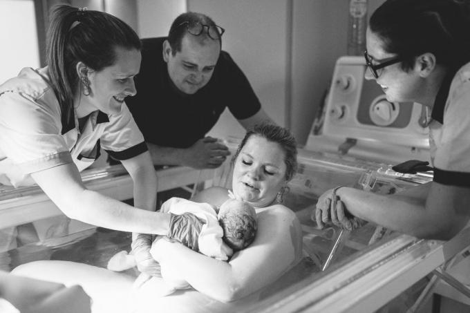 Charlotte De Backer beviel twee jaar geleden onder water van haar eerste dochtertje Babette.© gf/Anneleen Fransen