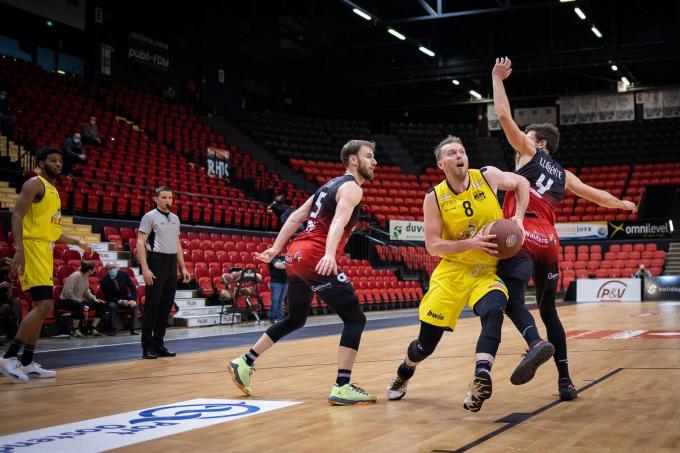 Na Olivier Troisfontaines hebben nog twee spelers positief getest op corona.© BELGA/JAMES ARTHUR GEKIERE