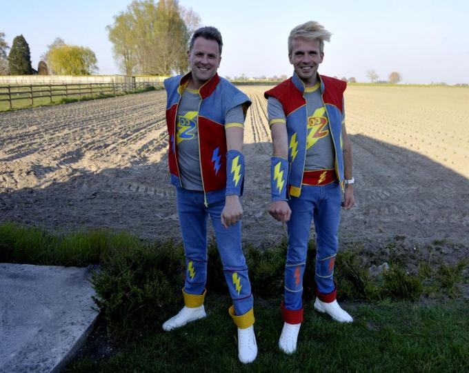 Vanaf vrijdag 30 april zijn Jens en Pieterjan nu ‘Superheroes’.© PADI