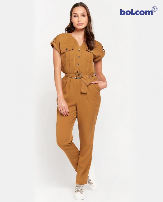 Look 2 - Okergele jumpsuit met zakken