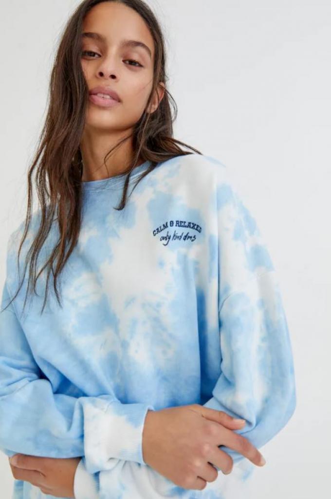 Sweater in tie-dye