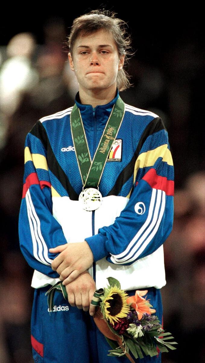 Gella won zilver op de Olympische Spelen in Atlanta in 1996 maar is duidelijk teleurgesteld.© BELGA