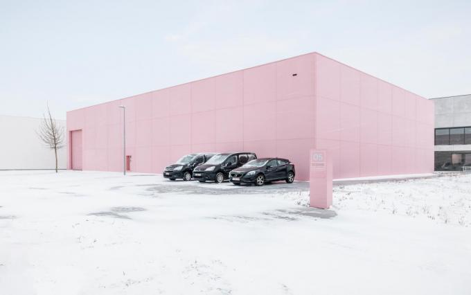 The Pink Building, het hoofdkwartier van Maister, is het visitekaartje van het bedrijf.© GF