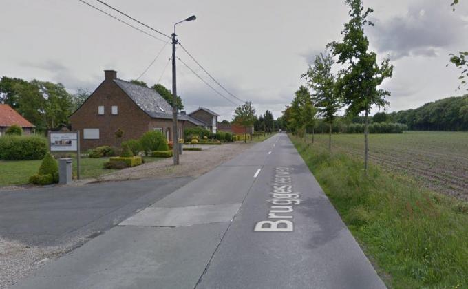 Er komt eindelijk een fietspad langs de Bruggesteenweg.© Google