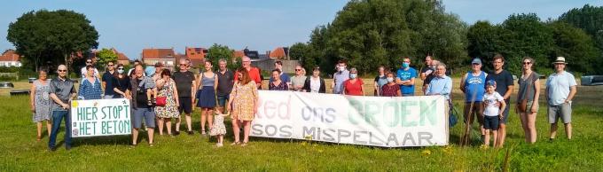 De actievoerders van SoS Mispelaaar. (foto gf)