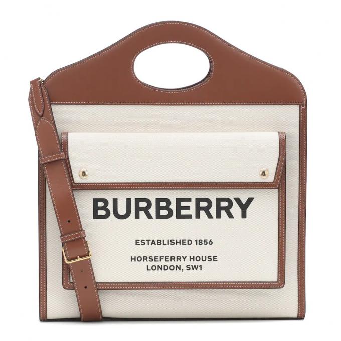 12. De pocket bag van Burberry