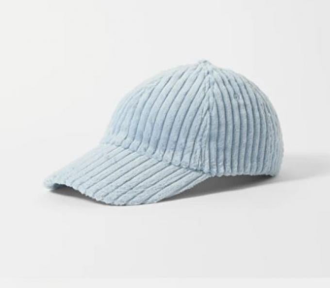 Lichtblauwe baseball cap met ribbels in velours