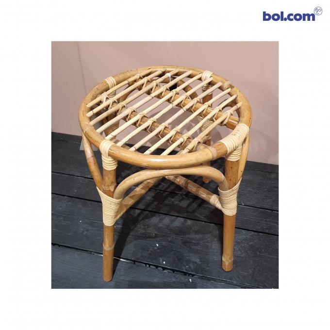 Rotan bijzettafeltje