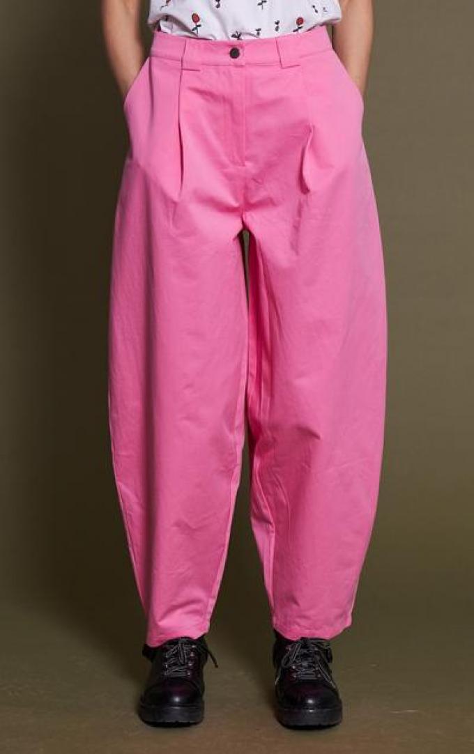 Roze, wijde broek