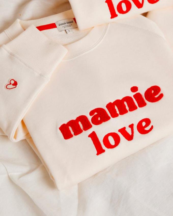 Le pull Mamie Love