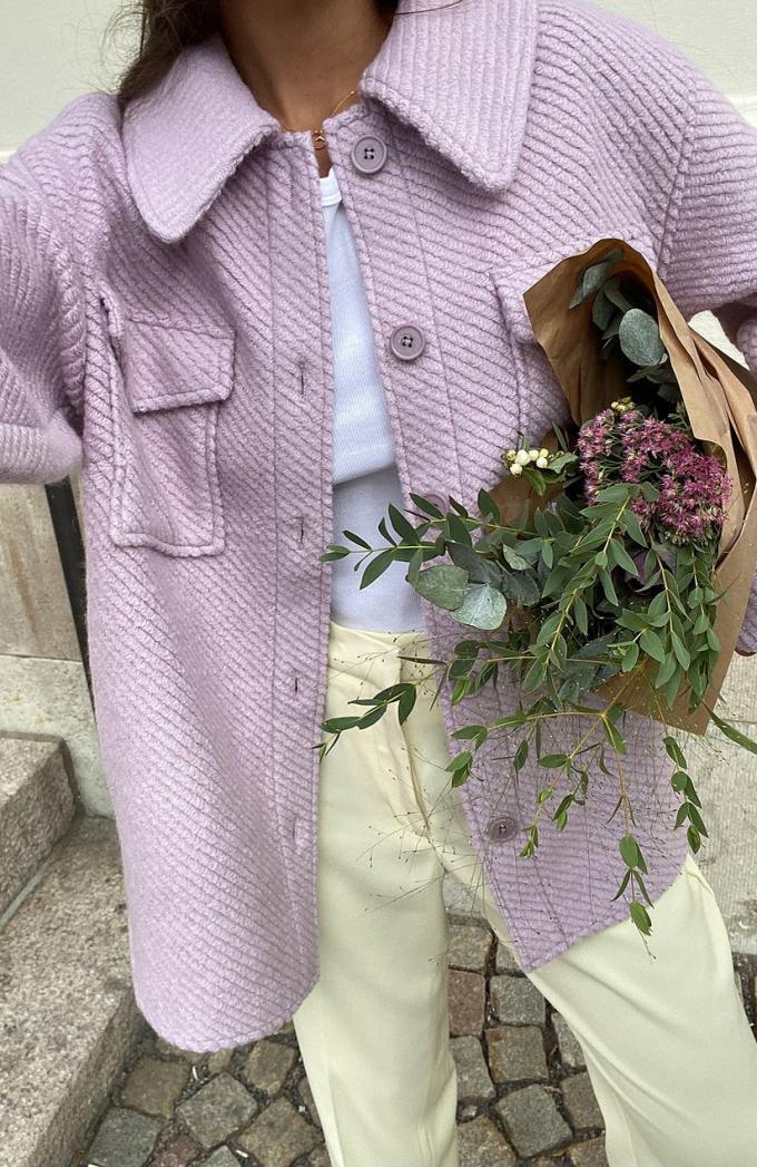 Lavendelkleurige jas in wollenmix 