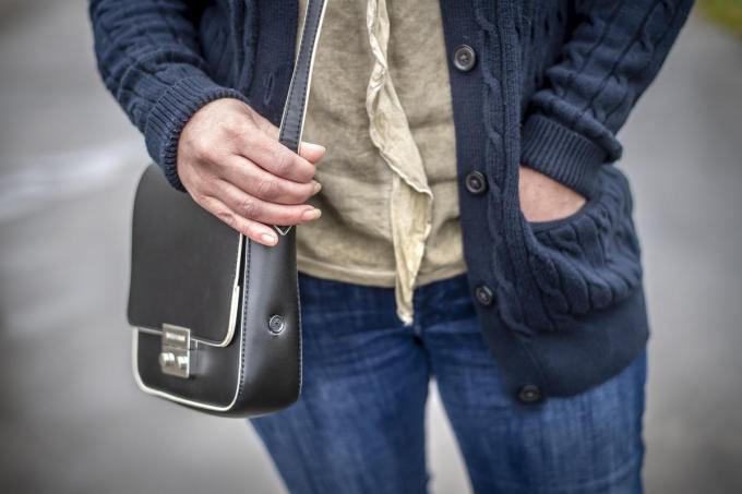 Hét gadget van Seek Investigations: een handtas met ingebouwd fototoestel.
