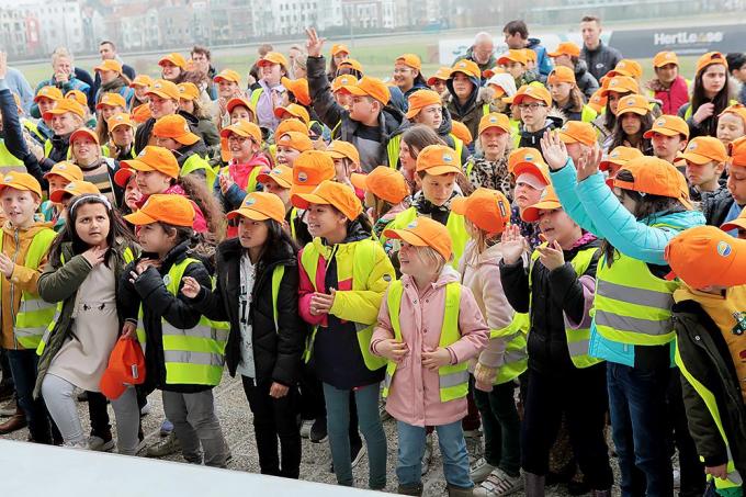 De leerlingen van het Onze-Lieve-Vrouwecollege uit Oostende waren van de partij.