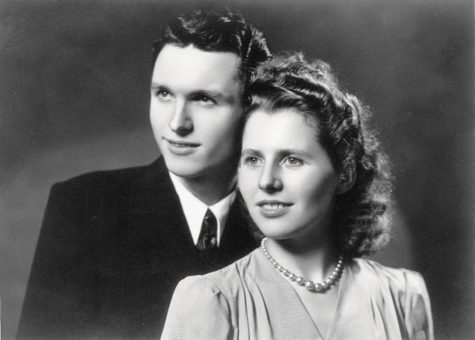 Arno’s ouders, Maurice Hintjens en Lucrèce (Lulu) van den Kieboom (1947). ‘Ze waren content met elkaar.'
