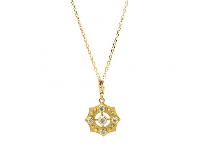 Collier Irene Charm, N-Ue, 2 500 euros, n-ue.com
