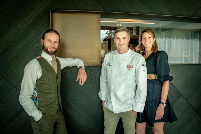 Tim Boury en Inge Waeles, samen met Ben Boury, het commerciële brein achter de driesterrenzaak. “Ben is, samen met Inge, een van de doorslaggevende factoren in ons verhaal”, stelt Tim.