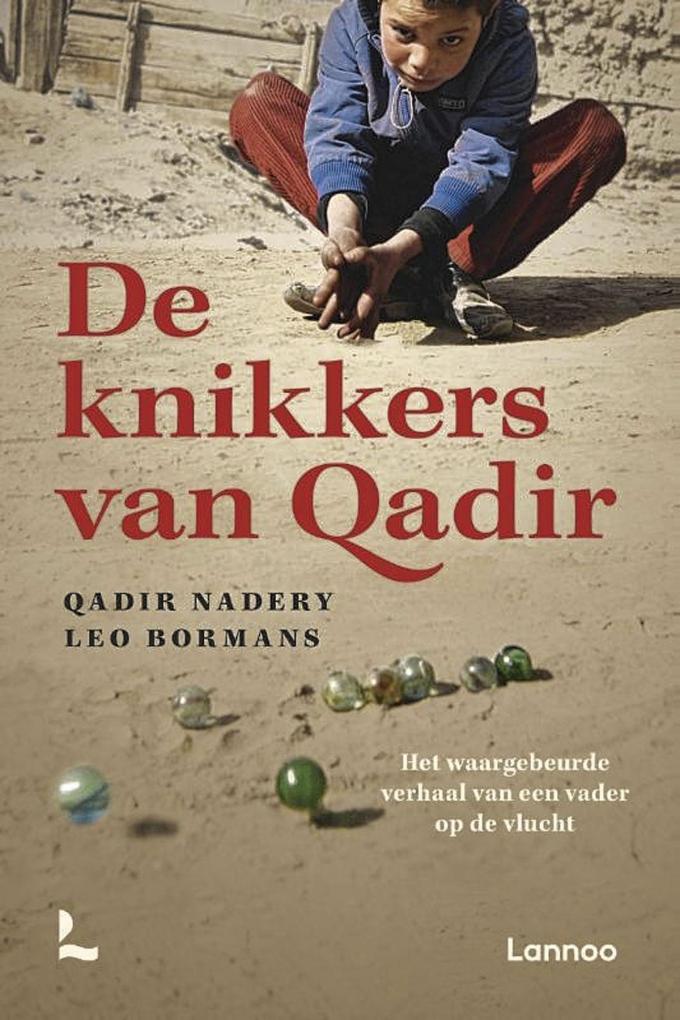 De knikkers van Qadir door Qadir Nadery en Leo Bormans. Uitgegeven door Lannoo, 2020. 335 blz. ISBN 978 90 014 6966 1