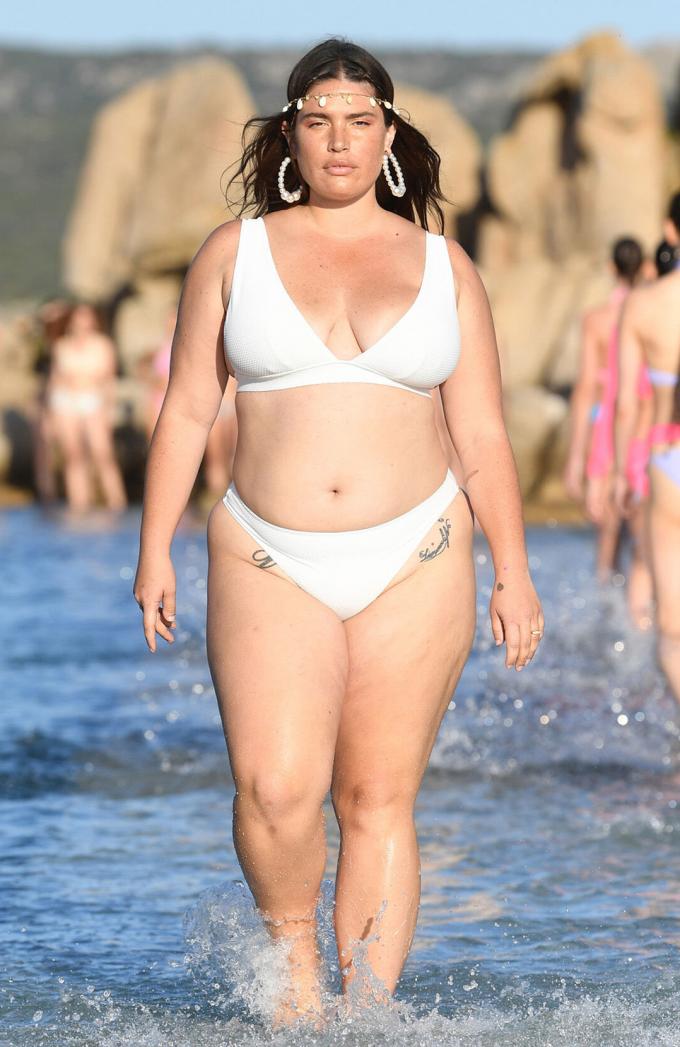 Witte bikinitop in ribstof 