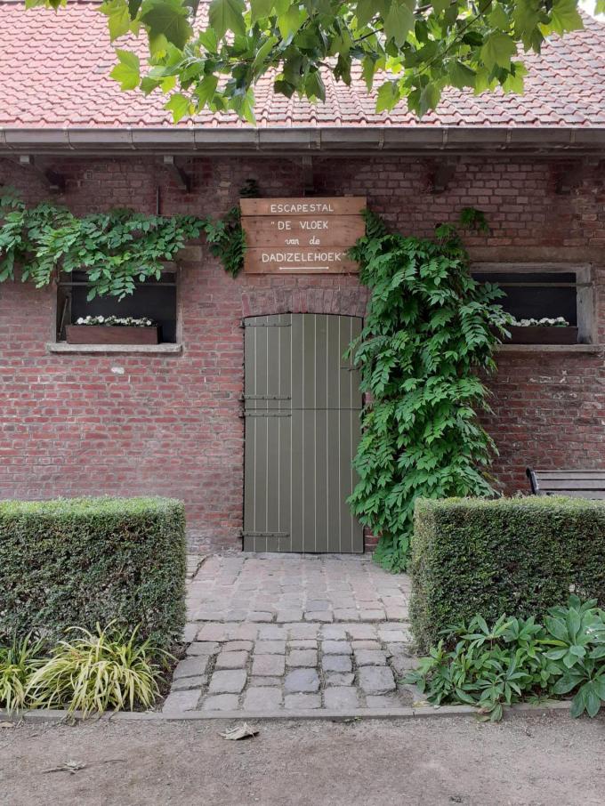 Geen escaperoom, maar een escapestal in ‘t Bruwerhof in Dadizele.