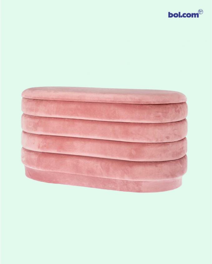 Blikvanger: roze poef