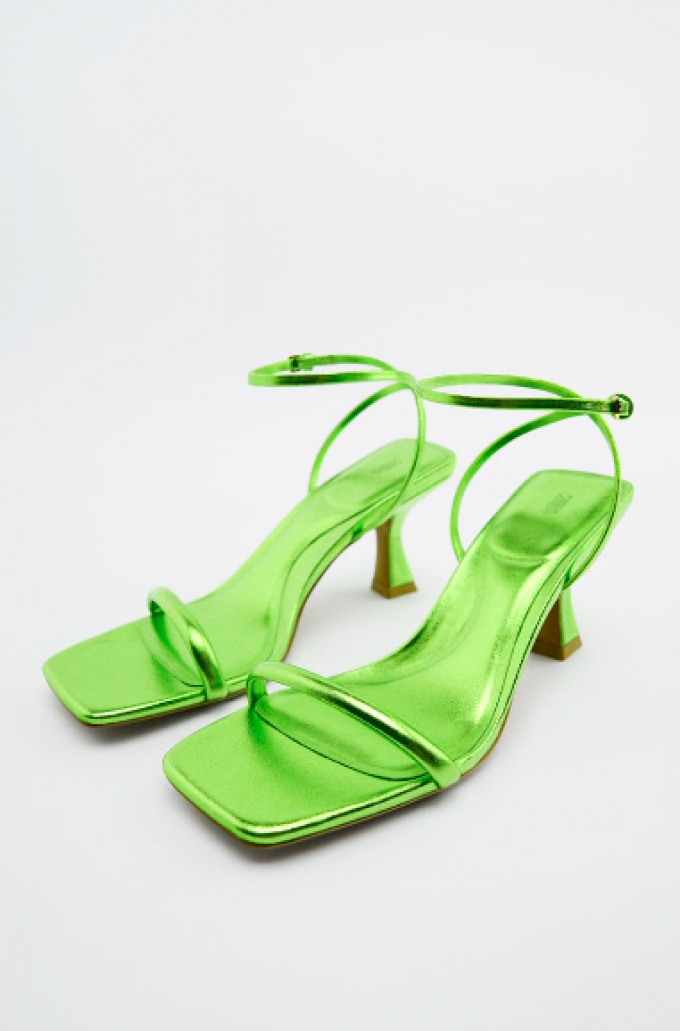 Metallic groene sandalen met enkelbandje