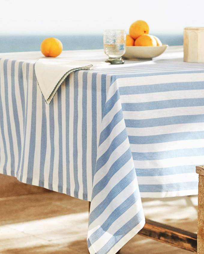 STRIPED TABLECLOTH