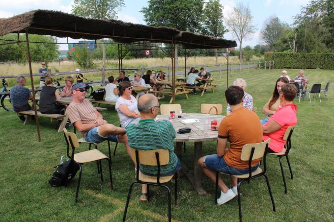 Twee jaar geleden, midden in de coronapandemie, begon Ina Libbrecht (29) met haar pop-up.