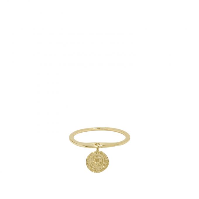 Gouden ring met muntvormige charme-hanger