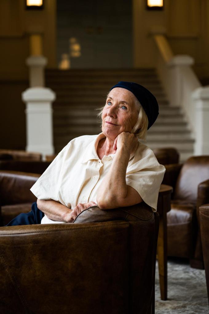 Actrice Sien Eggers Eens Goed Lachen Dat Is Toch De Essentie Van Het 